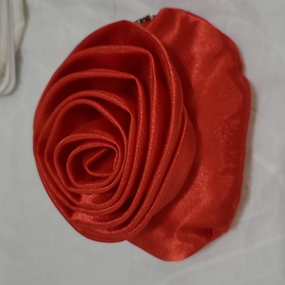 (3559) Red Mini Bag,Evening,  Large Rose on front silver color chain,